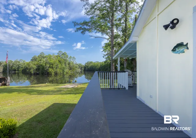 Photo 4 of Single family home for sale at 17696 Wayburn Rd, Seminole, AL 36574 | MLS# 410007 | Listing updated on 2026-09-02