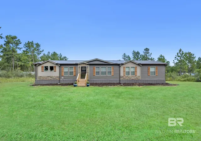 Photo 3 of Single family home for sale at 26641 Linholm Rd, Robertsdale, AL 36567 | MLS# 411048 | Listing updated on 2026-10-18