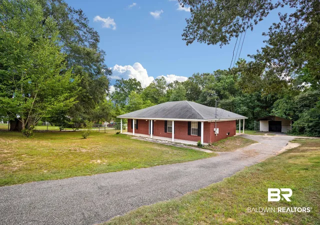 Photo 2 of Single family home for sale at 7394 Spaceview Dr, Saraland, AL 36571 | MLS# 410055 | Listing updated on 2026-09-01