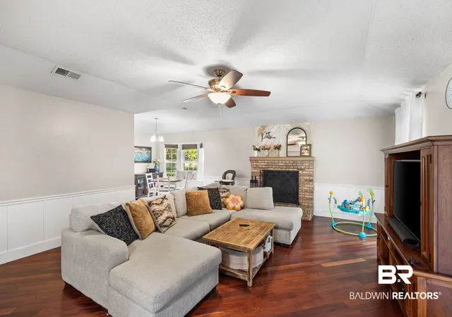 Photo 4 of Single family home for sale at 109 Meadow Wood Loop, Daphne, AL 36526 | MLS# 400267 | Listing updated on 2026-09-09