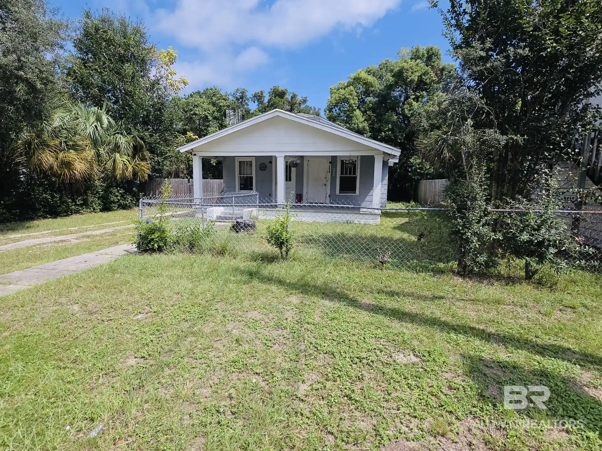 Listing Photo 1 - Condo for sale in 204 N E St located at 204 N E St, Pensacola, FL 32501 - Unit #A,B and C
