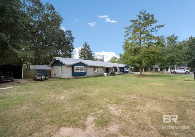 Photo 2 of Single family home for sale at 5009 Chaucer Dr, Mobile, AL 36693 | MLS# 411679 | Listing updated on 2026-10-15