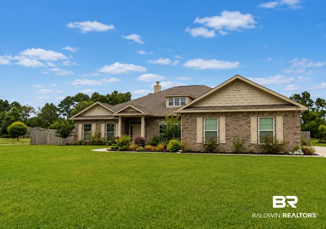 Photo 2 of Single family home for sale at 550 Leeds Ct, Foley, AL 36535 | MLS# 410830 | Listing updated on 2026-10-13