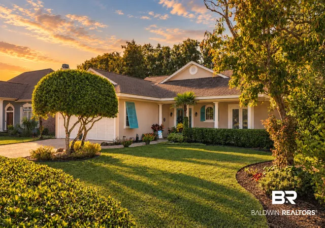 Photo 1 of Single family home for sale at 33 Lagoon Dr, Gulf Shores, AL 36542 | MLS# 411219 | Listing updated on 2026-09-29