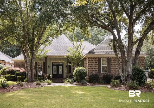 Photo 1 of Single family home for sale at 317 Lennox Sq, Fairhope, AL 36532 | MLS# 409358 | Listing updated on 2026-10-16