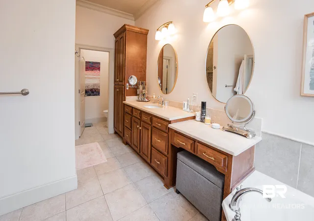 Photo 4 of Single family home for sale at 317 Lennox Sq, Fairhope, AL 36532 | MLS# 409358 | Listing updated on 2026-10-16