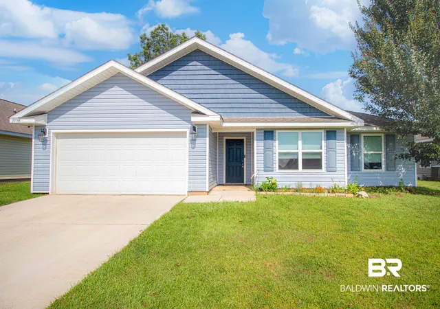 Single family home for sale at 20588 Catamaran Dr, Robertsdale, AL 36567 | MLS# 398587