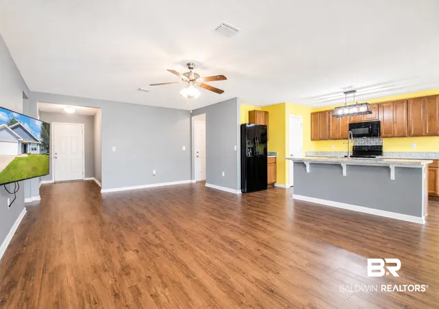 Photo 4 of Single family home for sale at 20588 Catamaran Dr, Robertsdale, AL 36567 | MLS# 398587 | Listing updated on 2026-09-21