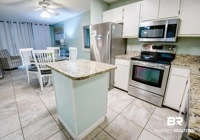 Photo 2 of Townhouse for sale at 400 Plantation Rd #2121, Gulf Shores, AL 36542 | MLS# 391818 | Listing updated on 2026-10-08