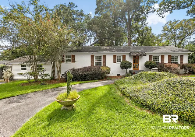 Photo 2 of Single family home for sale at 4251 Horloesther Ct, Mobile, AL 36608 | MLS# 410395 | Listing updated on 2026-09-08