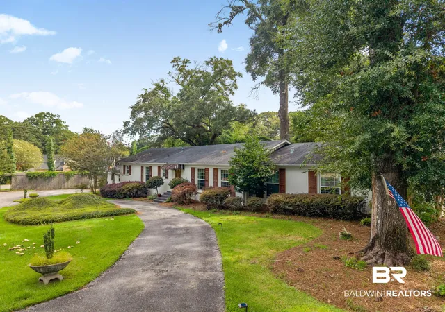 Photo 3 of Single family home for sale at 4251 Horloesther Ct, Mobile, AL 36608 | MLS# 410395 | Listing updated on 2026-09-08
