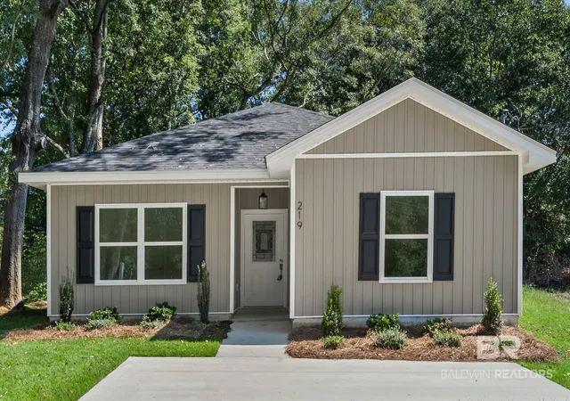 Photo 1 of Single family home for sale at 219 Townsend Ave, Bay Minette, AL 36507 | MLS# 411333 | Listing updated on 2026-09-29