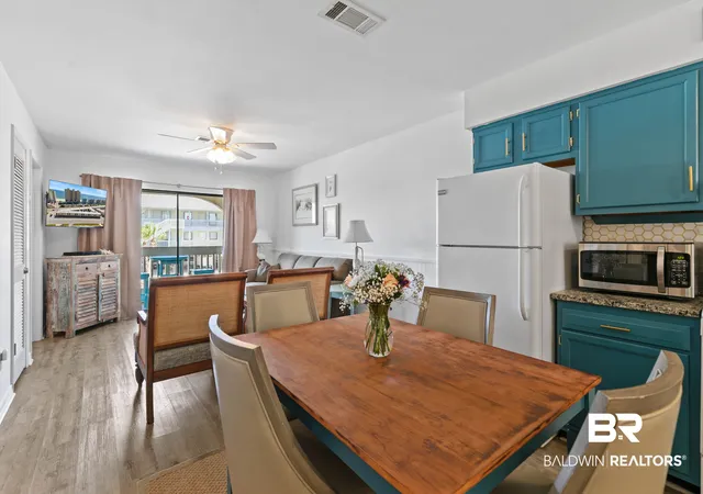 Photo 4 of Townhouse for sale at 930 W Beach Blvd #110, Gulf Shores, AL 36542 | MLS# 410240 | Listing updated on 2026-09-11