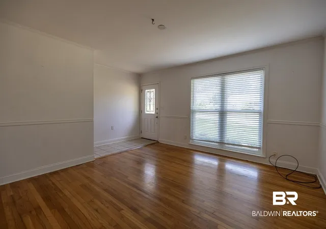 Photo 2 of Single family home for sale at 602 Gayfer Ave, Fairhope, AL 36532 | MLS# 410114 | Listing updated on 2026-09-08