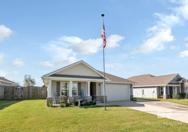 Photo 3 of Sale Pending at 10771 Paget Dr, Mobile, AL 36608 | MLS# 411350 | Listing updated on 2026-10-22