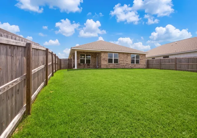 Photo 2 of Single family home for sale at 23782 Avernus Loop, Daphne, AL 36526 | MLS# 400054 | Listing updated on 2026-10-07