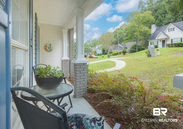 Photo 4 of Single family home for sale at 106 Avon Cir, Daphne, AL 36526 | MLS# 410325 | Listing updated on 2026-09-10
