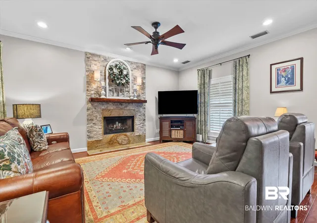 Photo 3 of Sale Pending at 2121 Victoria Dr, Daphne, AL 36526 | MLS# 410029 | Listing updated on 2026-09-06