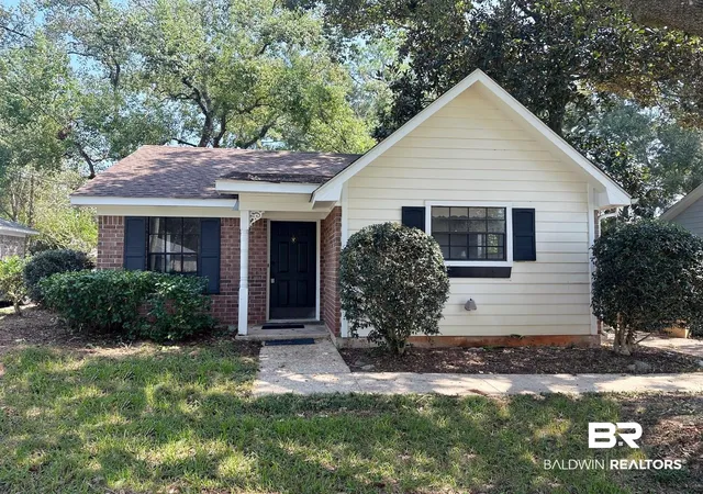 Photo 1 of Single family home for sale at 1109 Mcneil Ave, Mobile, AL 36609 | MLS# 410993 | Listing updated on 2026-10-05