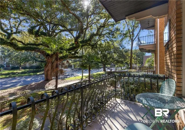 Photo 2 of Townhouse for sale at 1602 Government St #1B, Mobile, AL 36604 | MLS# 410549 | Listing updated on 2026-09-11