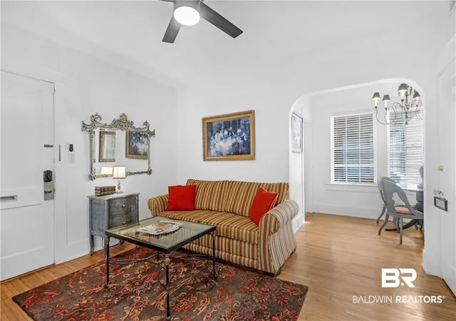 Photo 4 of Townhouse for sale at 1602 Government St #1B, Mobile, AL 36604 | MLS# 410549 | Listing updated on 2026-09-11