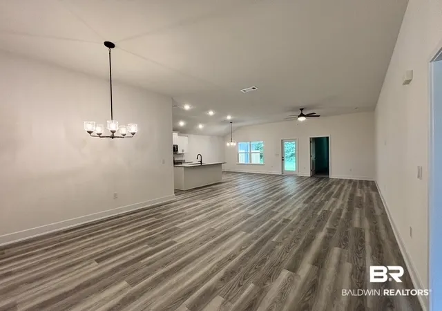 Photo 4 of Single family home for sale at 620 Mayflower Dr, Foley, AL 36535 | MLS# 410285 | Listing updated on 2026-09-18