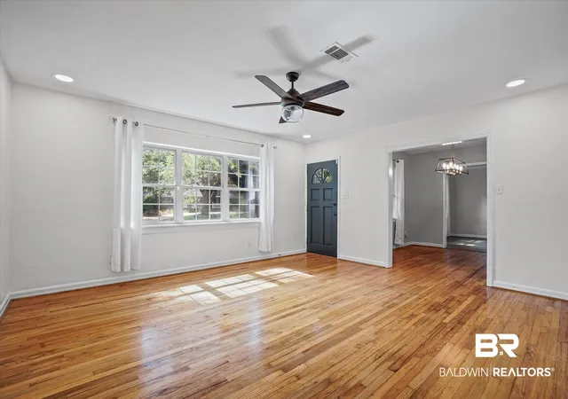 Photo 2 of Single family home for sale at 1421 Polaris Dr, Mobile, AL 36693 | MLS# 397567 | Listing updated on 2026-09-11