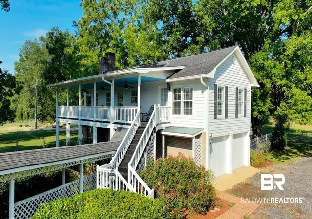 Photo 4 of Single family home for sale at 2006 Evergreen Rd, Jackson, AL 36545 | MLS# 392306 | Listing updated on 2026-09-09