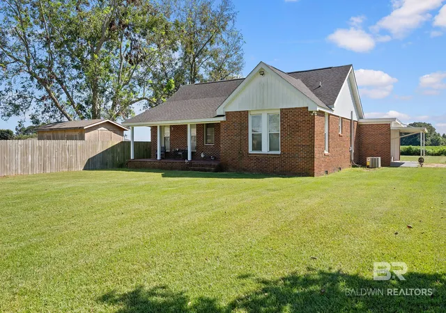 Photo 1 of Single family home for sale at 16852 Black Devine Rd, Loxley, AL 36551 | MLS# 411437 | Listing updated on 2026-10-01