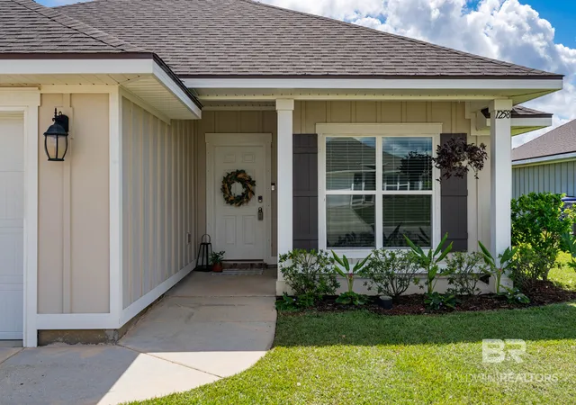 Photo 1 of Single family home for sale at 1258 Caper Ave, Foley, AL 36535 | MLS# 400117 | Listing updated on 2026-10-20