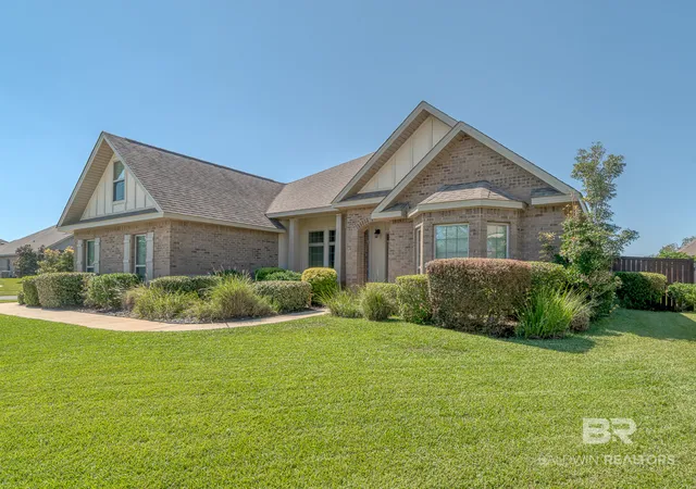 Photo 2 of Single family home for sale at 103 Open Fld Dr, Fairhope, AL 36532 | MLS# 412000 | Listing updated on 2026-10-21