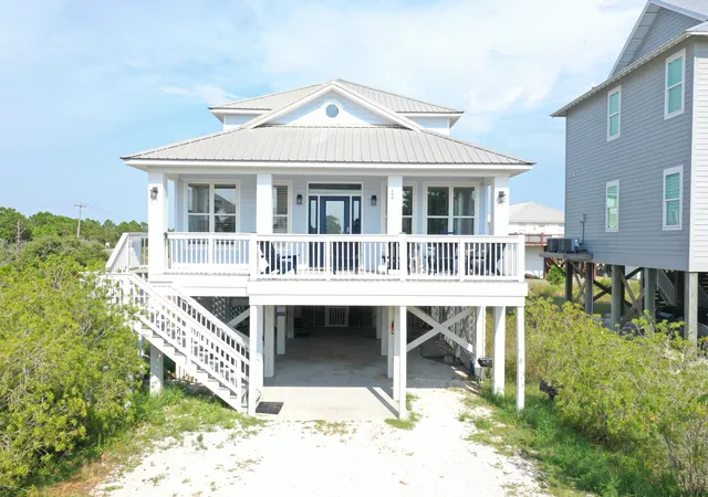 Photo 1 of Single family home for sale at 480 S Breakers Ln, Gulf Shores, AL 36542 | MLS# 398251 | Listing updated on 2026-09-02