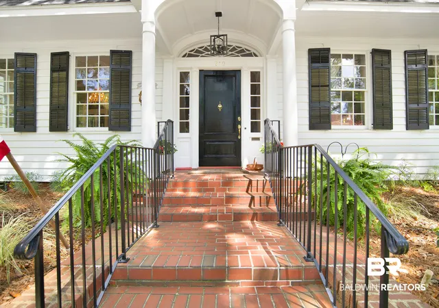 Photo 3 of Single family home for sale at 210 Lanier Ave, Mobile, AL 36607 | MLS# 410436 | Listing updated on 2026-09-21