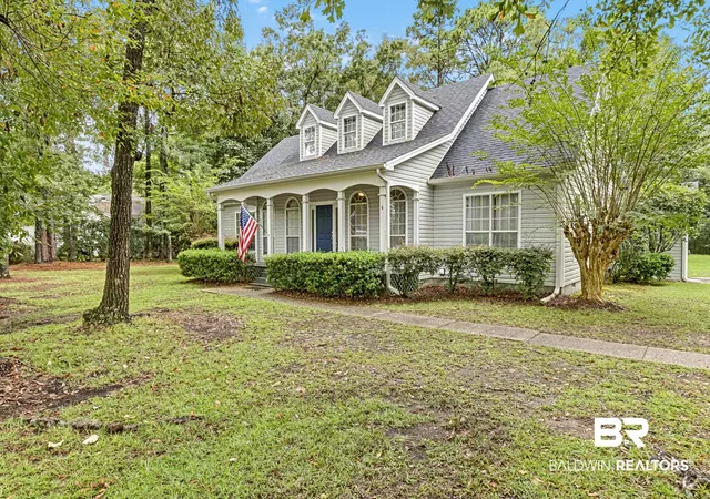 Photo 1 of Single family home for sale at 907 Mixon Ave, Bay Minette, AL 36507 | MLS# 410595 | Listing updated on 2026-09-12