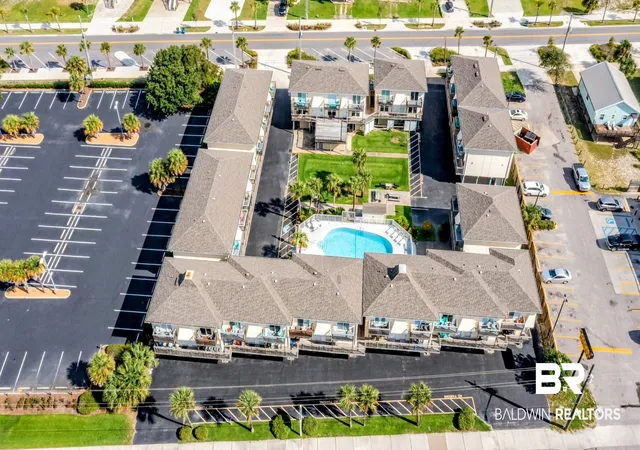 Photo 50 of Townhouse for sale at 372 E Beach Blvd #21, Gulf Shores, AL 36542 | MLS# 410110 | Listing updated on 2026-09-11