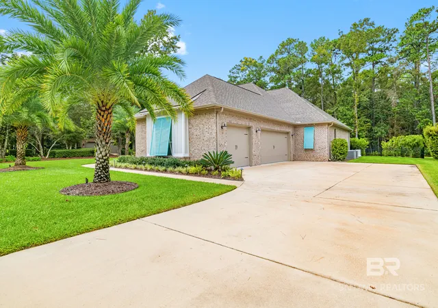 Photo 3 of Single family home for sale at 35 Haven Dr, Gulf Shores, AL 36542 | MLS# 411726 | Listing updated on 2026-10-14