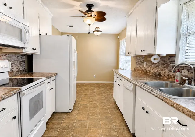 Photo 3 of Single family home for sale at 1605 Brookwood Dr, Brewton, AL 36426 | MLS# 410181 | Listing updated on 2026-09-06