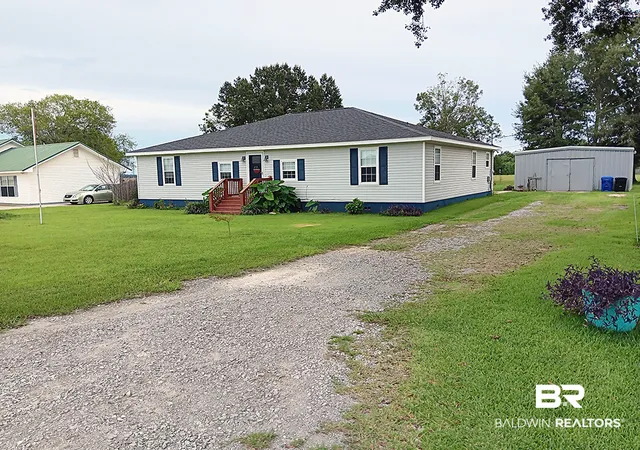 Photo 2 of Single family home for sale at 18700 Fairground Rd, Robertsdale, AL 36567 | MLS# 410213 | Listing updated on 2026-09-14
