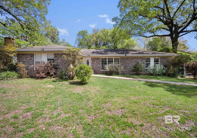 Photo 3 of Single family home for sale at 1054 Matterhorn St, Mobile, AL 36608 | MLS# 411831 | Listing updated on 2026-10-11