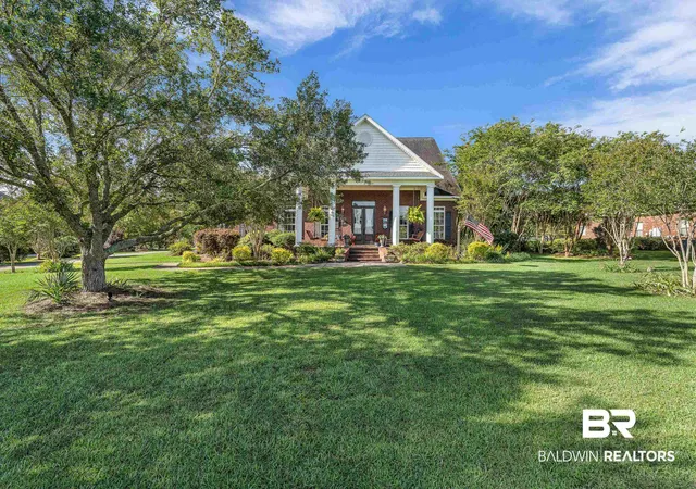 Photo 1 of Single family home for sale at 9370 Thoroughbred Run, Fairhope, AL 36532 | MLS# 399166 | Listing updated on 2026-09-10