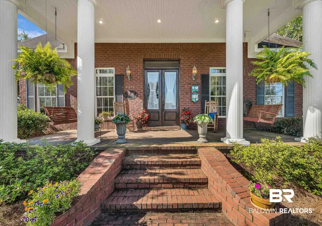 Photo 3 of Single family home for sale at 9370 Thoroughbred Run, Fairhope, AL 36532 | MLS# 399166 | Listing updated on 2026-10-21