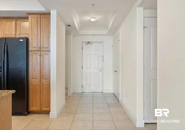 Listing Photo 5 - Condo for sale in building located at 10099 Nelle Ave, Pensacola, FL 32507 - Unit #1006