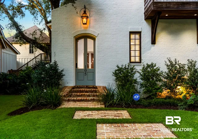 Photo 3 of Single family home for sale at 105 Fels Ave, Fairhope, AL 36532 | MLS# 410214 | Listing updated on 2026-09-08