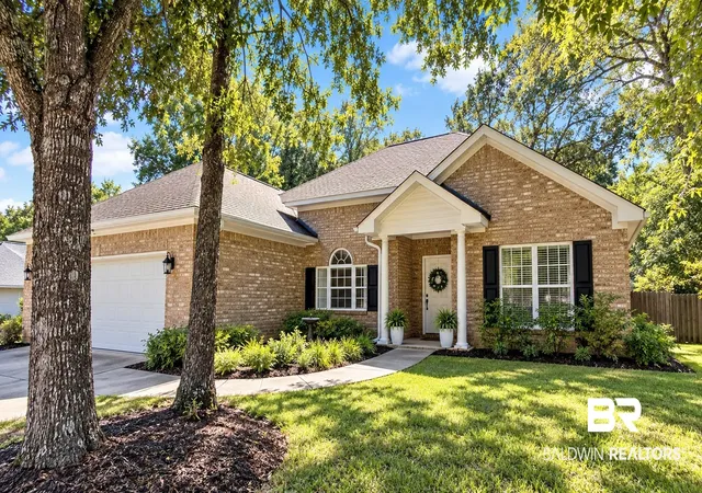 Single family home for sale at 112 Timberline Ct, Daphne, AL 36526 | MLS# 411286
