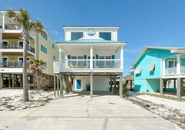 Photo 1 of Single family home for sale at 1430 W Beach Blvd, Gulf Shores, AL 36542 | MLS# 411246 | Listing updated on 2026-09-29