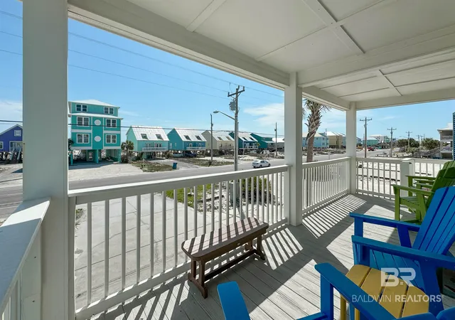 Photo 3 of Single family home for sale at 1430 W Beach Blvd, Gulf Shores, AL 36542 | MLS# 411246 | Listing updated on 2026-09-29