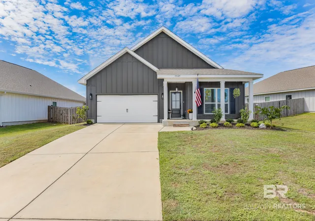 Photo 2 of Single family home for sale at 13125 Shoshoney Cir, Fairhope, AL 36532 | MLS# 411449 | Listing updated on 2026-10-12