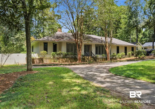 Photo 3 of Single family home for sale at 6671 S Winding Brk Dr, Fairhope, AL 36532 | MLS# 410027 | Listing updated on 2026-09-17