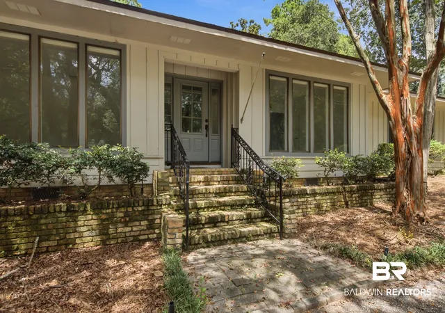 Photo 3 of Single family home for sale at 6671 S Winding Brk Dr, Fairhope, AL 36532 | MLS# 410027 | Listing updated on 2026-09-17