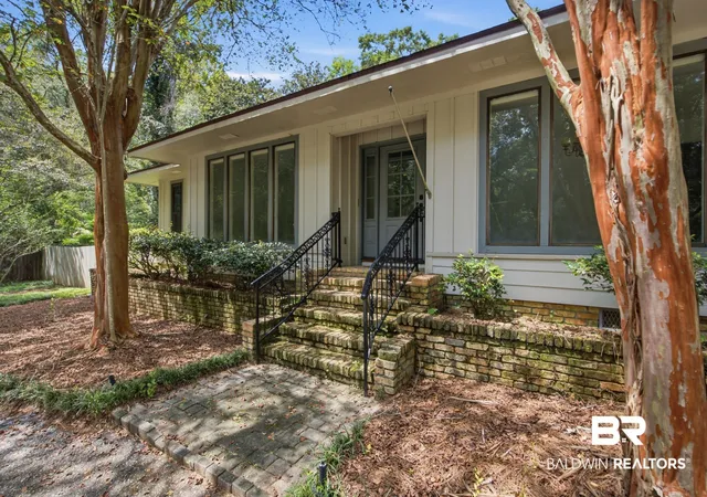 Photo 4 of Single family home for sale at 6671 S Winding Brk Dr, Fairhope, AL 36532 | MLS# 410027 | Listing updated on 2026-09-17
